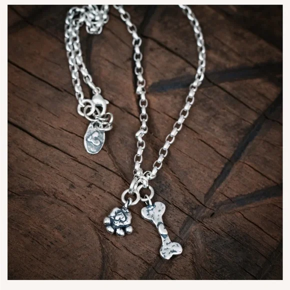 Dog Lover Necklace - Picture 3 of 12